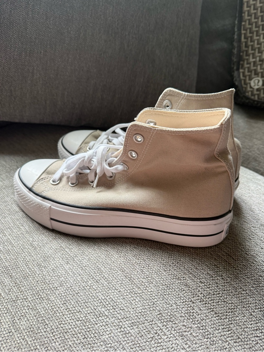 Women’s Converse